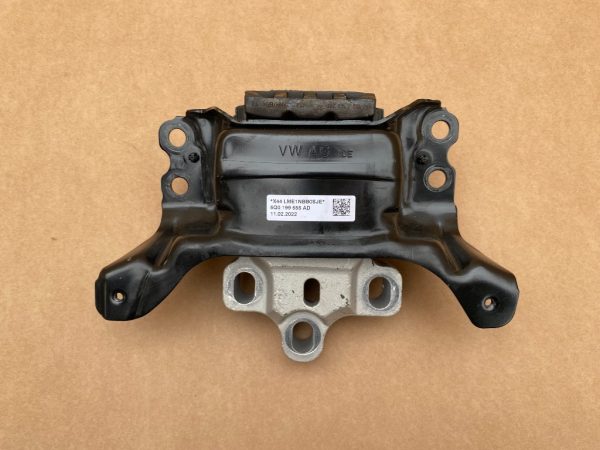Tampon cutie VW Passat B8 facelift 2022 5q0199555ad 5q0 199 555 ad la 0 km - Dezmembrari Auto