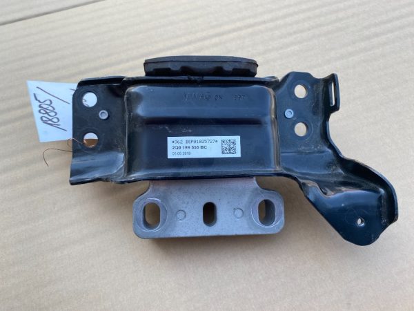 Tampon cutie VW Polo 2G 2Q0199555BC 2Q0 199 555 BC - Dezmembrari Auto