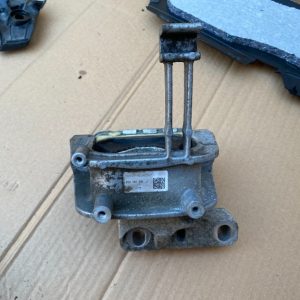 Tampon motor VW Golf 7 3Q0199262J 3Q0 199 262 J - Dezmembrari Auto