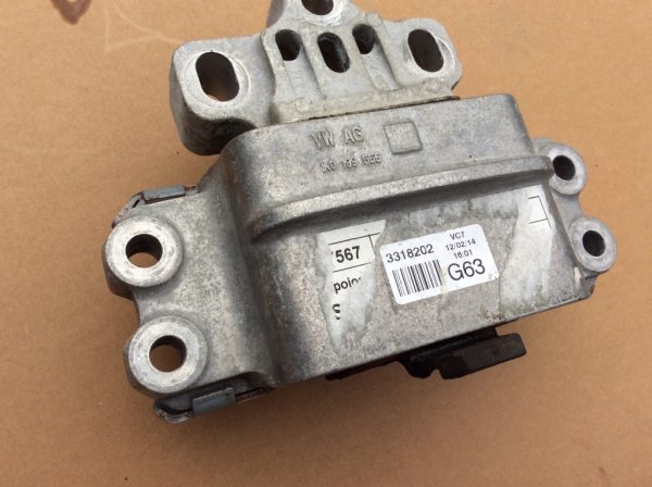 Tampon motor VW Sharan 7N 2015 1.4 1K0199555T 1K0 199 555 T - Dezmembrari Auto