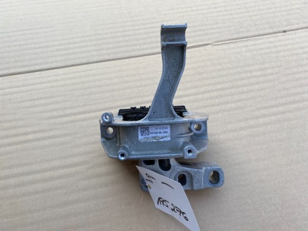 Tampon motor VW T-Roc 5Q0199262DK 5Q0 199 262 DK - Dezmembrari Auto