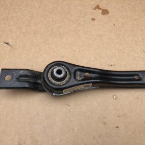 Tampon / suport antibalans VW Golf 7 1.5 DAC 5Q0 199 855 N 5Q0199855N - Dezmembrari Auto