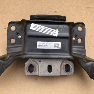Tampon / suport cutie VW Golf 7 1.5 DAC 5Q0 199 555 BG 5Q0199555BG - Dezmembrari Auto