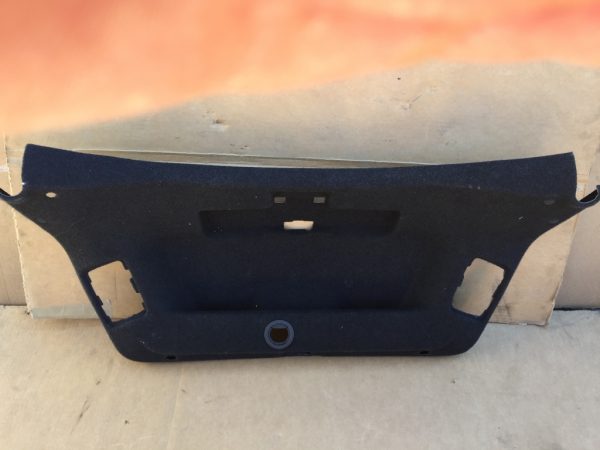 Tapiterie capota spate VW Passat CC 2013 3C8867605H 3C8 867 605 H - Dezmembrari Auto