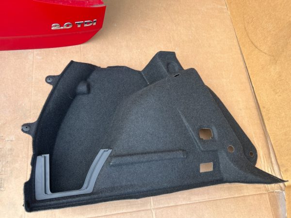 Tapiterie portbagaj stanga spate VW Golf 7.5 din 2019 5G6867427H 5G6 867 427 H - Dezmembrari Auto