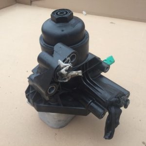 Termoflot / filtru ulei VW Golf 7 03N117021 03N 117 021 - Dezmembrari Auto