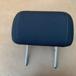 Tetiera spate mijloc material textil VW Passat B8 - Dezmembrari Auto