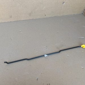 Tija capota fata VW Caddy Ford Tourneo Connect din 2023 - Dezmembrari Auto