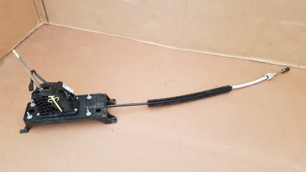 Timonerie DSG VW Golf 7 5Q1713025R 5Q1 713 025 R - Dezmembrari Auto