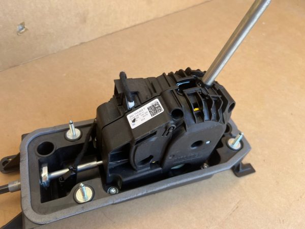 Timonerie DSG VW Polo Seat Ibiza Arona 2Q1713023T 2Q1 713 023 T - Dezmembrari Auto