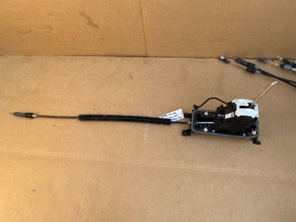 Timonerie DSG VW Touran 5QB713023J 5QB 713 023 J - Dezmembrari Auto