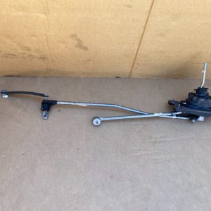 Timonerie manuala Audi A4 B8 2013 8K0711025P 8K0 711 025 P 8K0711271E 8K0 711 271 E - Dezmembrari Auto