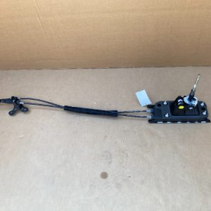 Timonerie manuala VW Golf 7 5Q0711049BJ 5Q0 711 049 BJ - Dezmembrari Auto