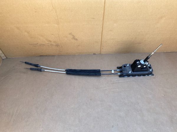 Timonerie manuala VW Tiguan 2 5QA711049C 5QA 711 049 C - Dezmembrari Auto