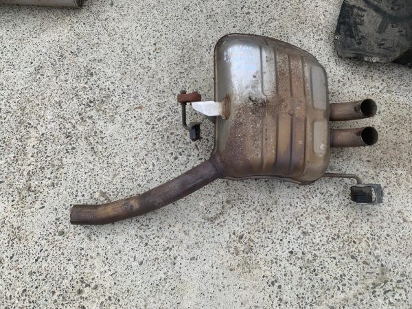 Toba esapament finala VW Passat B8 1.8 tsi 3QD253611B 3QD 253 611 B - Dezmembrari Auto