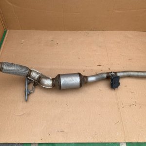 Toba esapament intermediara cu clapeta si catalizator VW Golf 7 5Q0253059GJ 5Q0131701AF la 0 km - Dezmembrari Auto