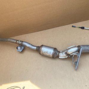 Toba esapament intermediara cu clapeta si catalizator VW Golf 7 2019 2.0 tdi 5Q0253059GJ 5Q0131701AF la 0 km - Dezmembrari Auto