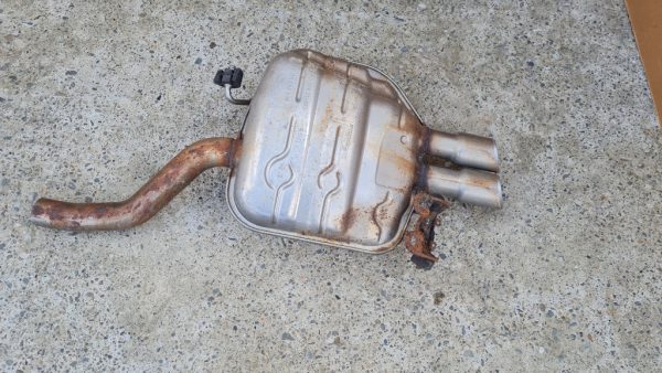 Toba esapament VW Passat B6 3C0253611AF 3C0 253 611 AF - Dezmembrari Auto