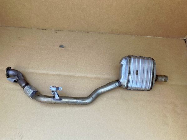 Toba finala cu teava esapament Audi Q8 4M0253350BJ 4M0253211A - Dezmembrari Auto