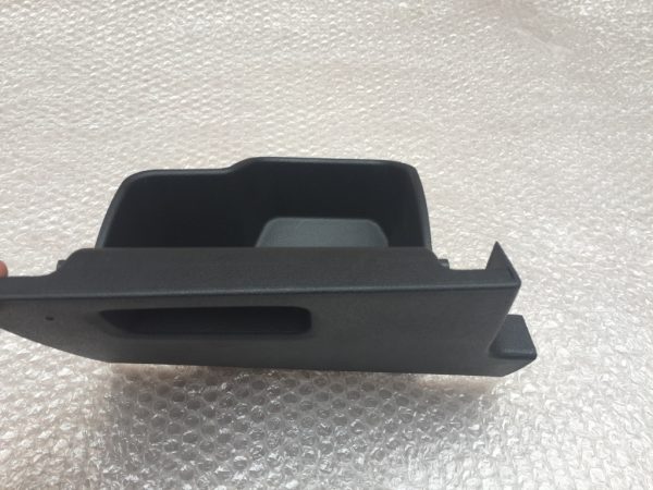 Topedou plansa bord stanga VW Tiguan 2017 - Dezmembrari Auto