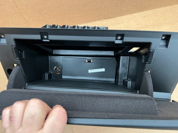 Torpedou BMW X1 F48 din 2017 la 0 km 9339816 - Dezmembrari Auto - imagine 3