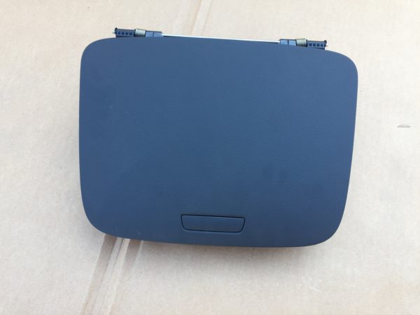 Torpedou plansa bord Seat Alhambra 2 7N0857922 7N0 857 922 - Dezmembrari Auto