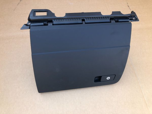 Torpedou refrigerat VW Passat B8 - Dezmembrari Auto