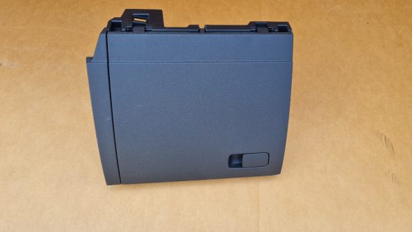 Torpedou refrigerat VW Touran 2017 5TB857097B 5TB 857 097 B - Dezmembrari Auto