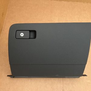 Torpedou VW Passat B8.5 din 2023 la 0 km 3G1857097S 3G1 857 097 S - Dezmembrari Auto