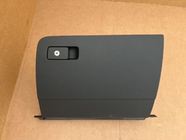 Torpedou VW Passat B8.5 din 2023 la 0 km 3G1857097S 3G1 857 097 S - Dezmembrari Auto