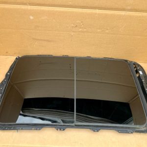 Trapa panoramica completa VW Golf 7 variant 5G9877041C 5G9 877 041 C - Dezmembrari Auto