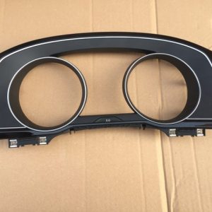 Trim ornament ceasuri bord VW Passat B8 2.0 DFC R-LINE 3G2 858 366 A 3G2858366A - Dezmembrari Auto