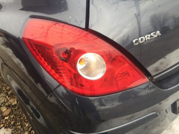 Tripla stop lampa stanga spate Opel corsa D 2007 - Dezmembrari Auto