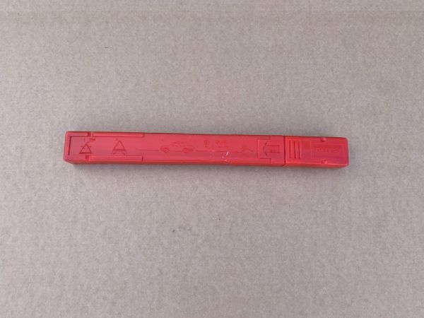 Triunghi reflectorizant VW Passat B8 facelift 2020 1T0860250C 1T0 860 250 C - Dezmembrari Auto