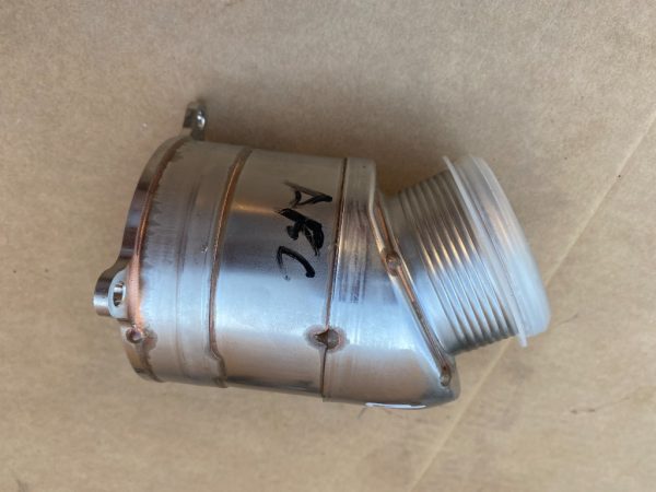 Tubulatura admisie turbo VW Passat B8 2.0 tdi 04L131111L 04L 131 111 L la 0 km - Dezmembrari Auto