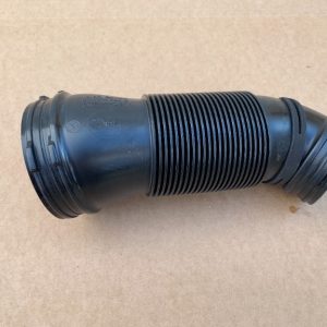 Tubulatura admisie VW Passat B8 1.5 tsi facelift 2020 5Q0129684C 5Q0 129 684 C - Dezmembrari Auto