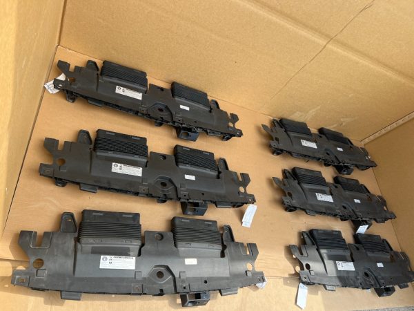 Tubulatura admisie VW Touareg CR 760853819B 4M0129510D 4M0907247B 760980561A - Dezmembrari Auto