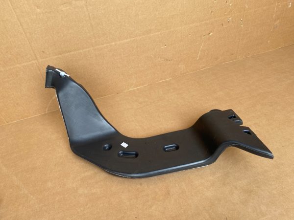 Tubulatura aer VW Caddy Ford Tourneo Connect 2023 5Q0819805D 5Q0 819 805 D - Dezmembrari Auto