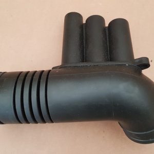 Tubulatura aer VW Golf 7 1.4 tsi 04E129651C 04E 129 651 C - Dezmembrari Auto