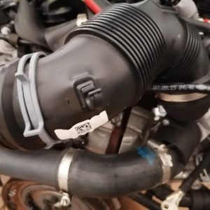 Tubulatura aer VW Golf 7 1.6 tdi 5Q0129654G 5Q0 129 654 G - Dezmembrari Auto