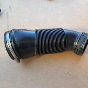 Tubulatura aer VW Golf 7 5Q0129684C 5Q0 129 684 C - Dezmembrari Auto