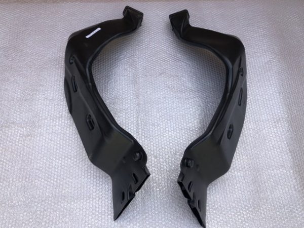 Tubulatura aer VW Golf 7 hatchback 5Q0 819 806 C 5Q0 819 805 C - Dezmembrari Auto