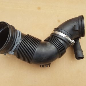 Tubulatura aer VW Passat B8 2.0 tdi 3Q0129656B 3Q0 129 656 B - Dezmembrari Auto