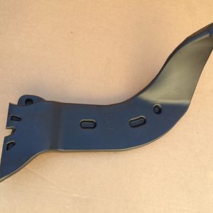 Tubulatura aer VW Passat B8 2015 5Q0819806 5Q0 819 806 - Dezmembrari Auto