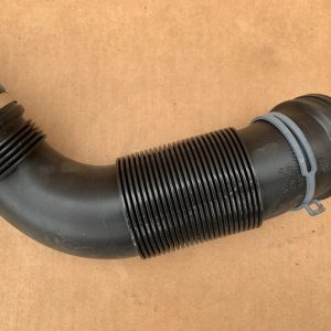 Tubulatura aer VW Passat B8 5QD129656 5QD 129 656 - Dezmembrari Auto