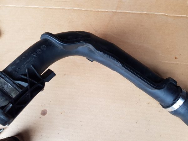 Tubulatura intercooler VW Golf 6 1.6 tdi 1K0145770AE 1K0 145 770 AE - Dezmembrari Auto