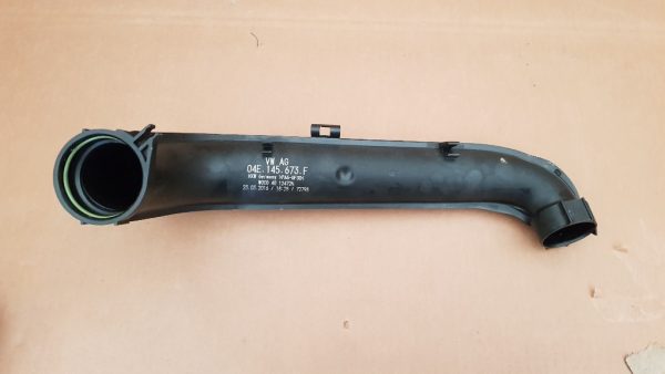 Tubulatura intercooler VW Golf 7 1.4 tsi 04E145673F 04E 145 673 F - Dezmembrari Auto