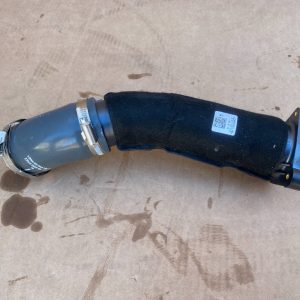 Tubulatura intercooler VW Passat B8 2023 05L145762D 05L 145 762 D 05L145828D 05L 145 828 D la 0 km - Dezmembrari Auto