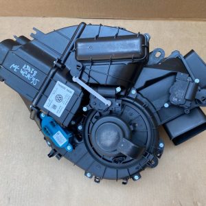 Tulumba clima spate VW Sharan 7N 7N0820004C 7N0 820 004 C - Dezmembrari Auto