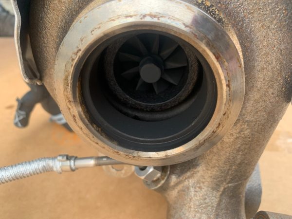 Turbina VW Arteon 2.0 tdi 04L253056M 04L 253 056 M la 0 km - Dezmembrari Auto - imagine 7